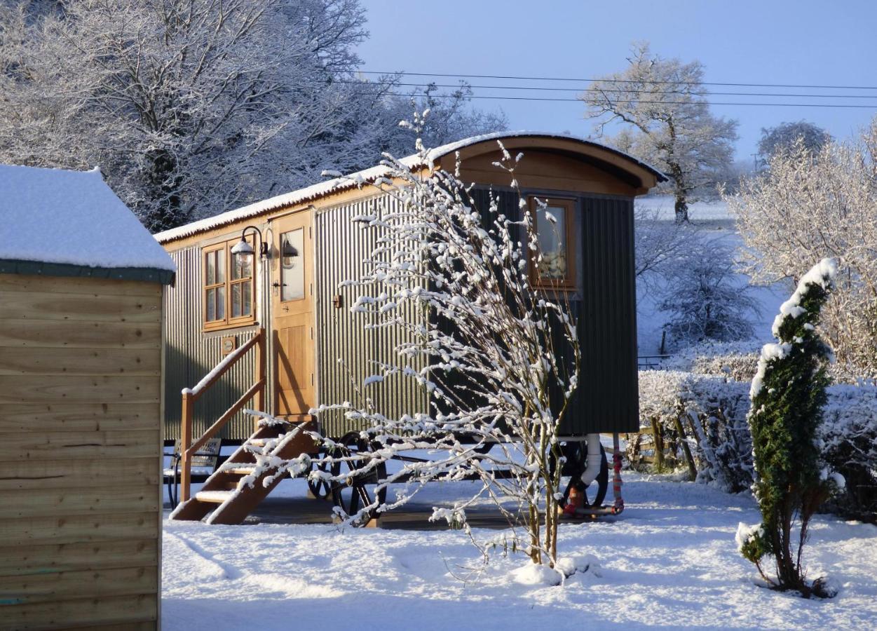 Woody'S Retreat Hotell Bolton by Bowland Exteriör bild