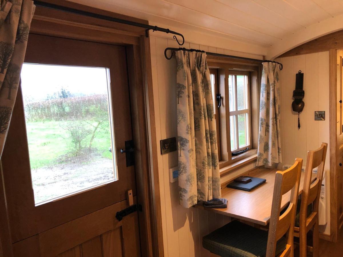 Woody'S Retreat Hotell Bolton by Bowland Exteriör bild